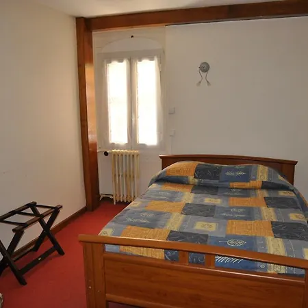Des Platanes Hotel