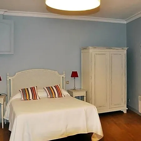 Des Platanes Hotell